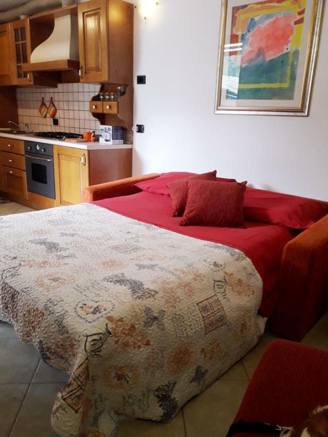 Betty Bu Villa Caspoggio Bagian luar foto